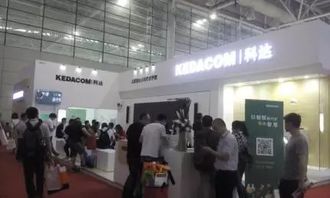 AV科技点亮教育未来 第72届中国教育装备展示会引领教育科技新浪潮